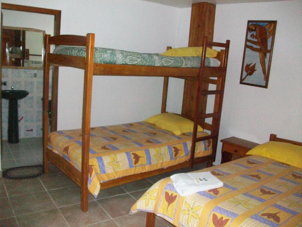 Hostal Las Palmas Puyo Exterior photo